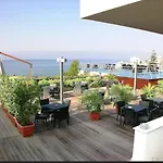 Admeto מלון 4*