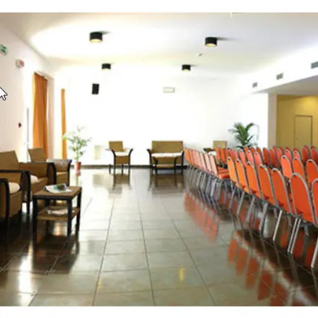 Admeto Hotel 4*