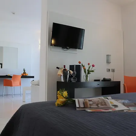 Hotel Admeto 4*