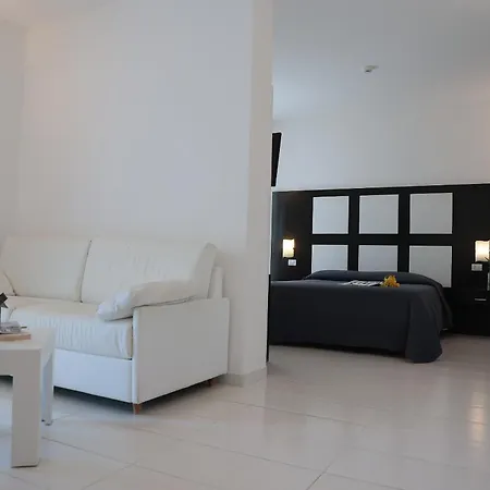 Admeto Hotel